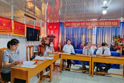 Nhà Trường Phối Hợp Trung Tâm Y Tế Xã Vĩnh Phong Tổ Chức Khám Sức Khỏe Định Kỳ Cho Trẻ